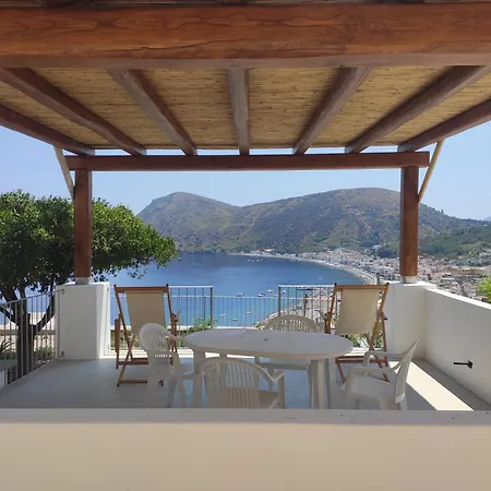 Hébergement de vacances Con Giardino E Vista Panoramica *